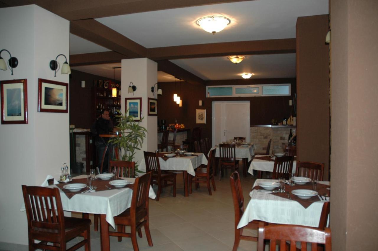 Apartmani Goran i Jelena Zec Budva Bagian luar foto