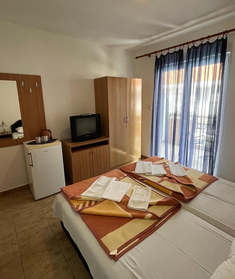 Apartmani Goran i Jelena Zec Budva Bagian luar foto
