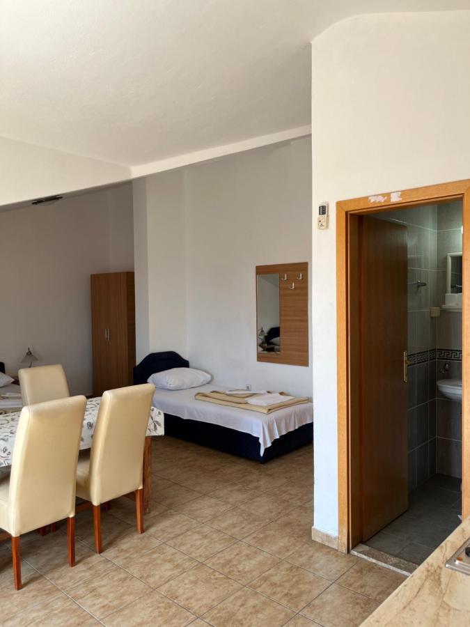 Apartmani Goran i Jelena Zec Budva Bagian luar foto